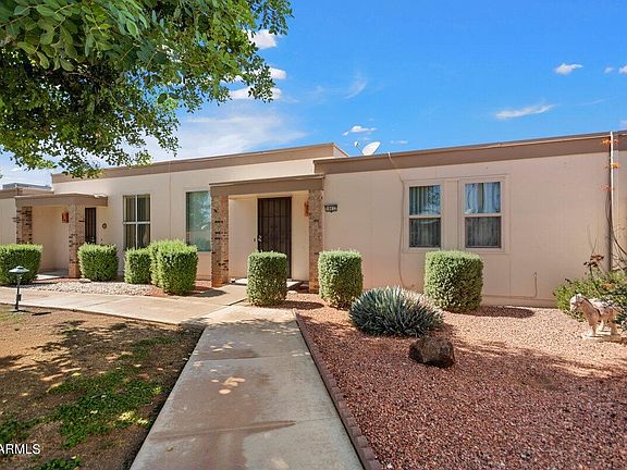 2nd image of 10032 W HAWTHORN Drive W #24