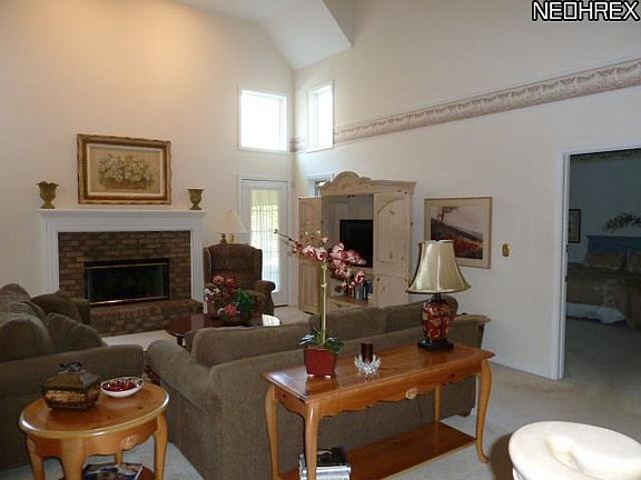 5th image of 24 Aberdeen Ct