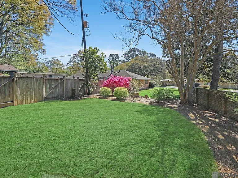 7005 Whitlow Dr — Photo 4