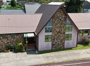 103 Wilson St, Cabin Creek, WV 25035