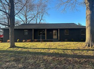 2727 S Catalina Ave, Springfield, MO 65804