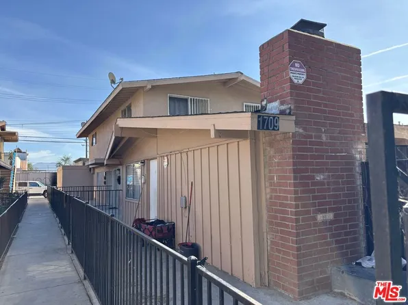 1709 Evergreen St, Santa Ana, CA 92707