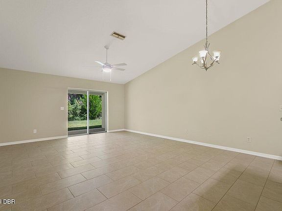4th image of 8 Slatington Pl #A & B