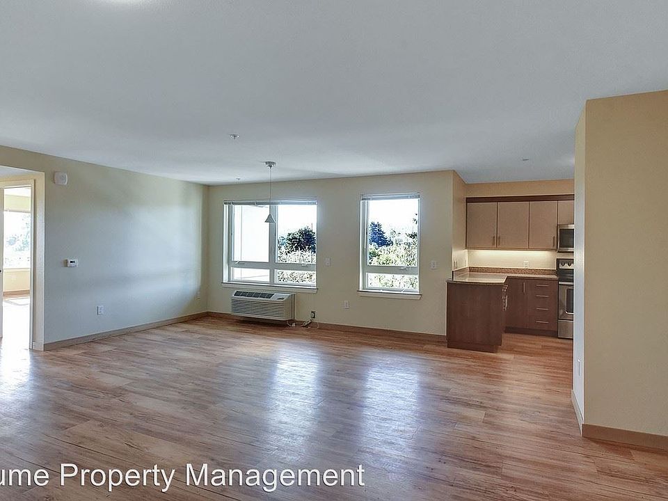 1st image of 1650 SE Tacoma St APT 210