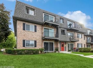 912 S Plum Grove Rd APT 321, Palatine, IL 60067