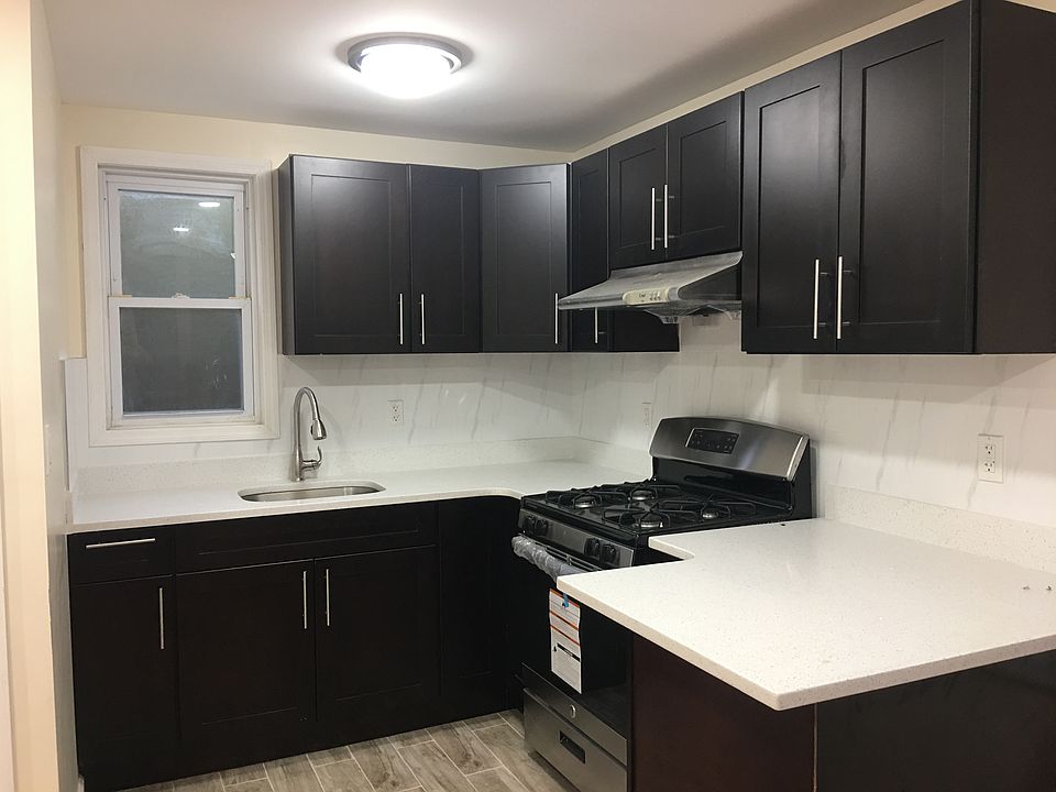 1st image of 644 Henderson Ave