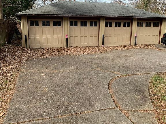 2nd image of 6267 Savannah Ave #4