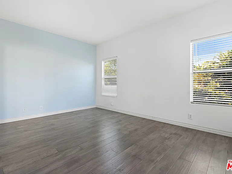 24310 Belford Ct — Photo 57