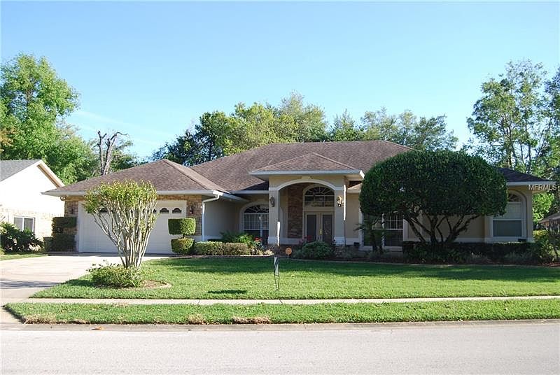 1st image of 121 Breezewood Dr