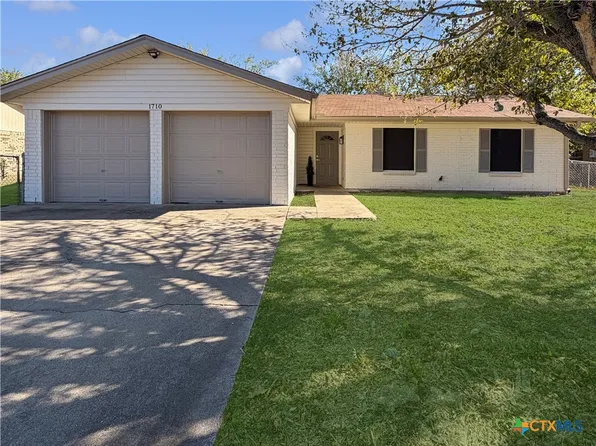 1710 Hooper St, Killeen, TX 76543