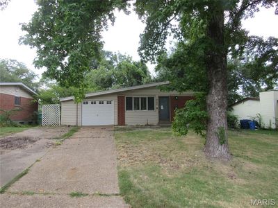 2425 Johnstown Dr, Florissant, MO, 63033