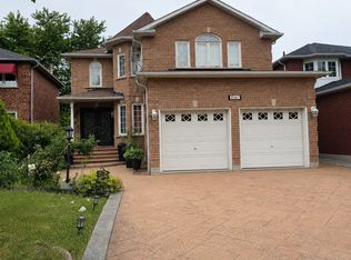 3067 Eden Oak Cres, Mississauga, ON L5L 5V2
