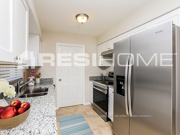 3rd image of 515 Nicole Blvd