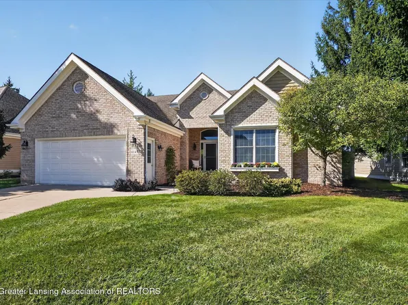 6149 E Longview Dr, East Lansing, MI 48823