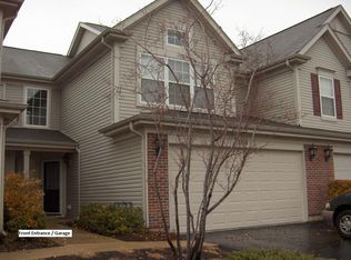 3041 Crystal Rock Rd, Naperville, IL 60564