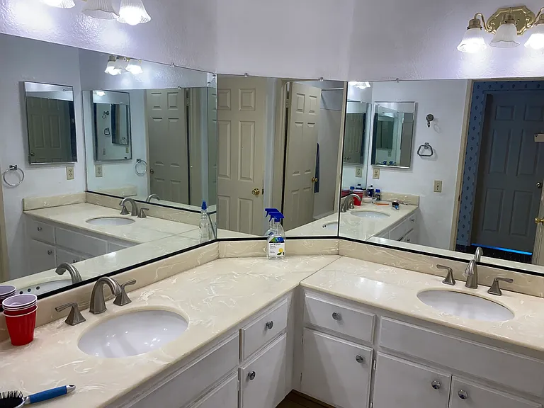 2313 Orchard Ln — Photo 4