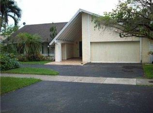 10050 SW 132nd Ave, Miami, FL 33186