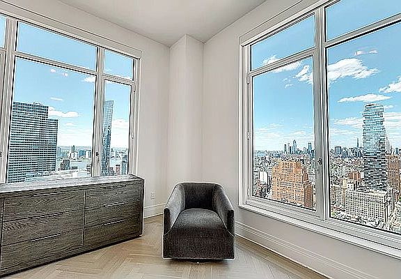 3rd image of 30 Park Pl #50A