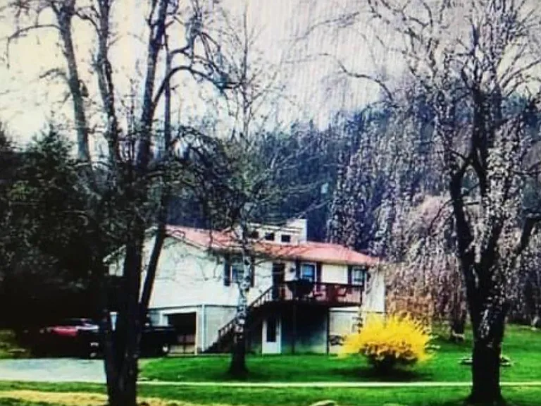 167 Hodges Rd — Photo 1