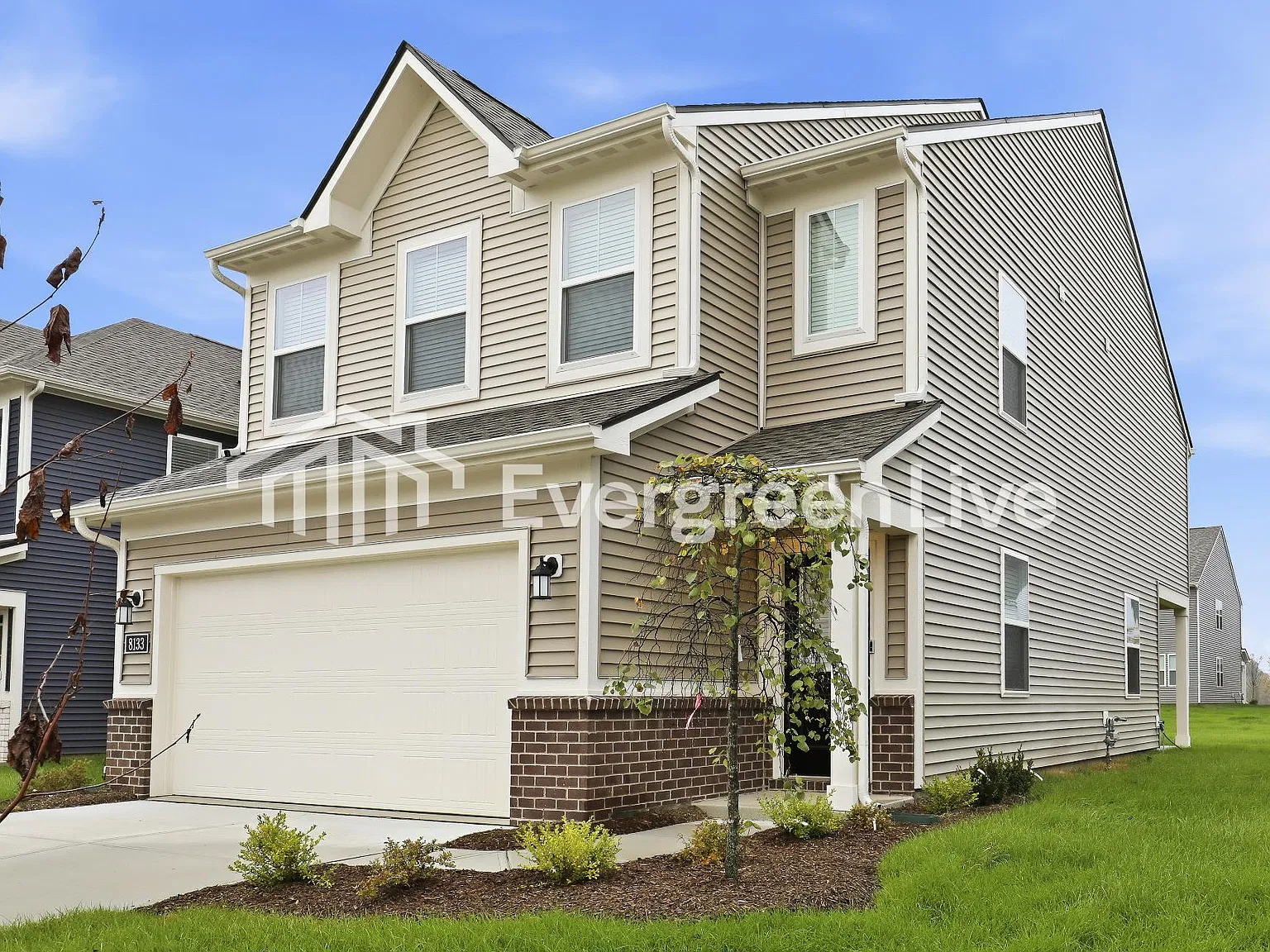 3 bed, 2.5 bath, 1703 sqft, $1,990 — Photo 1