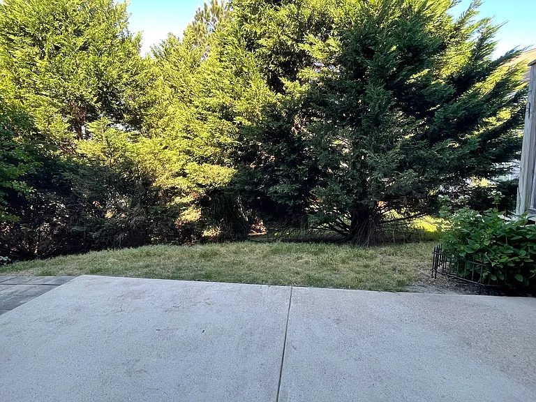 5637 Berry Creek Cir — Photo 15