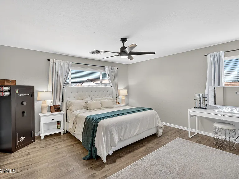 118 W Dragon Tree Ave — Photo 23