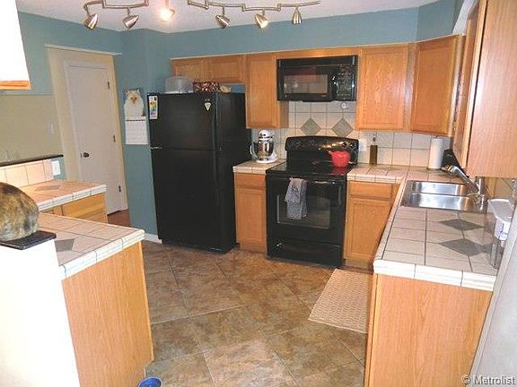 5th image of 7310 Upham Ct
