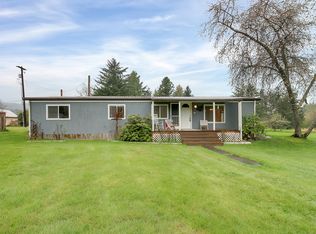515 East St, Vader, WA 98593