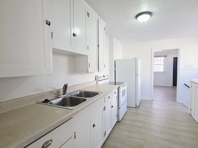438 E Garfield Ave #440 — Photo 32