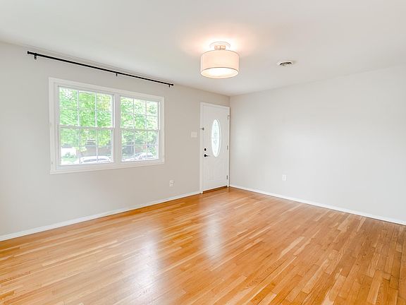 4th image of 4206 McCausland Ave