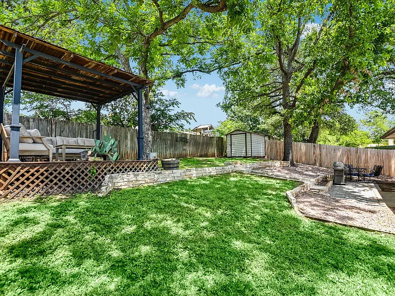 6508 Sunnysky Way — Photo 24