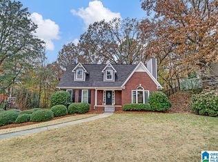 1737 Russet Crest Cir, Hoover, AL 35244
