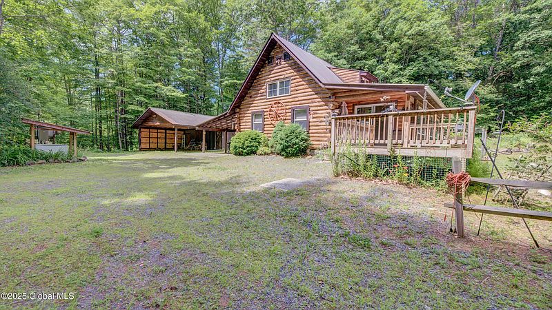 2nd image of 260 Old Northville Road