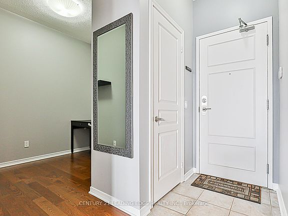 5th image of 350 Red Maple Rd Unit Penthouse 5