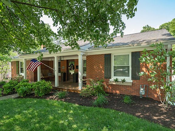 5th image of 745 Mount Vernon Dr