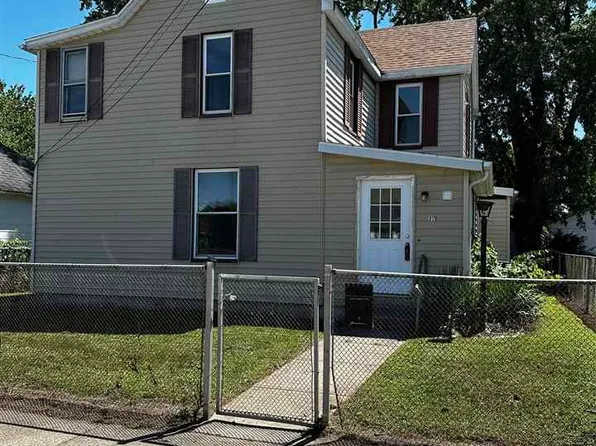 315 W Poplar St W, West Terre Haute, IN 47885