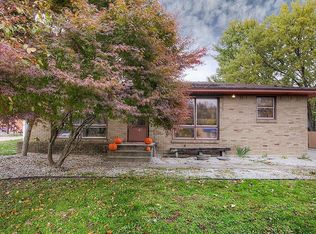 21 Lamoreaux Dr NE, Comstock Park, MI 49321
