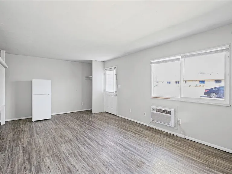 1210 Major St — Photo 9