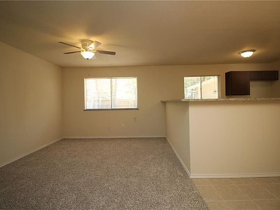 5th image of 3406 Hampshire Dr