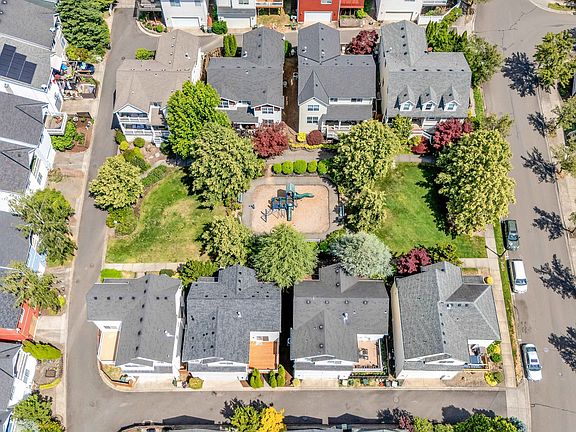 2nd image of 241 SW 105th Ter