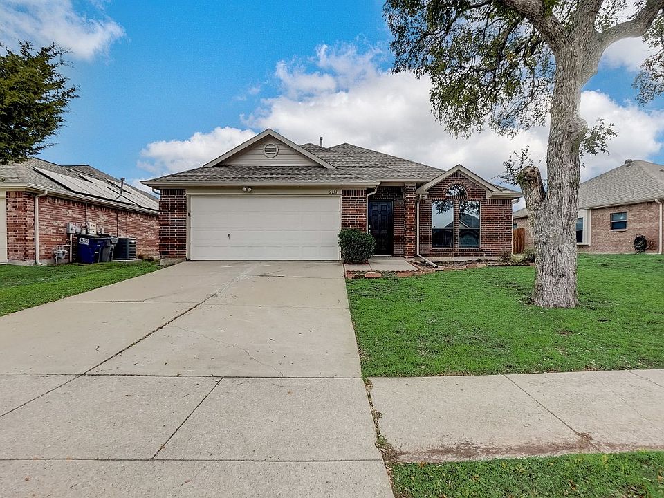 1st image of 2131 Shady Bend Cir