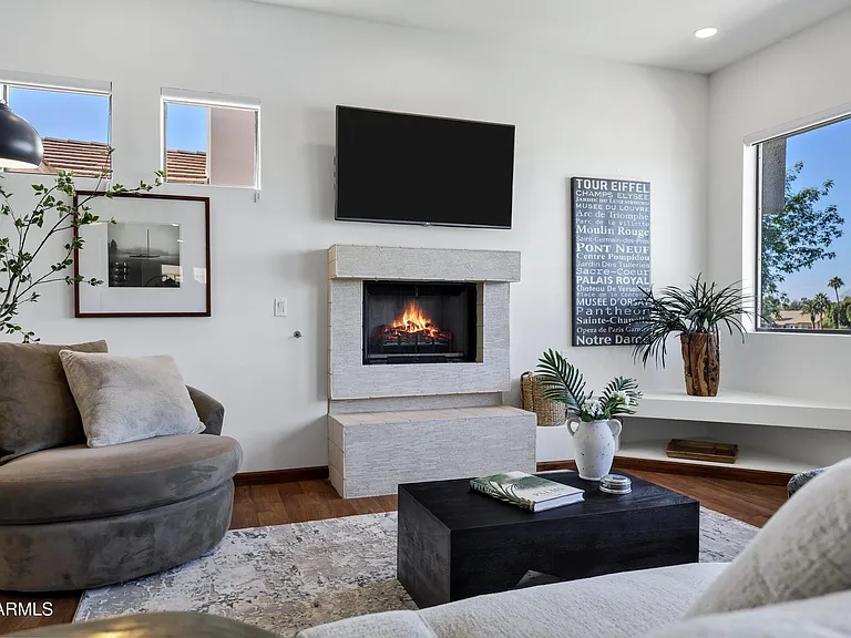 8270 N Hayden Rd #2010 — Photo 11