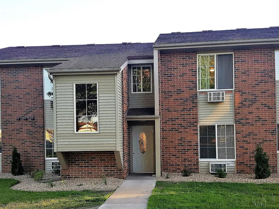 1515 Wall St