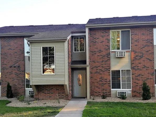 1515 Wall St, Webster City, IA