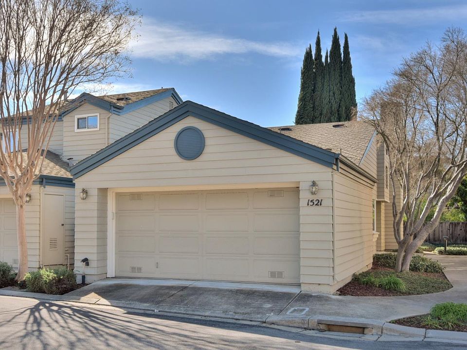 1st image of 1521 Fairway Green Cir