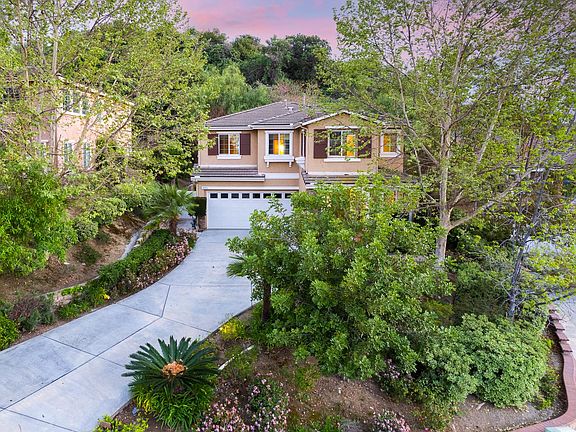 3rd image of 1826 Scenic View Cir