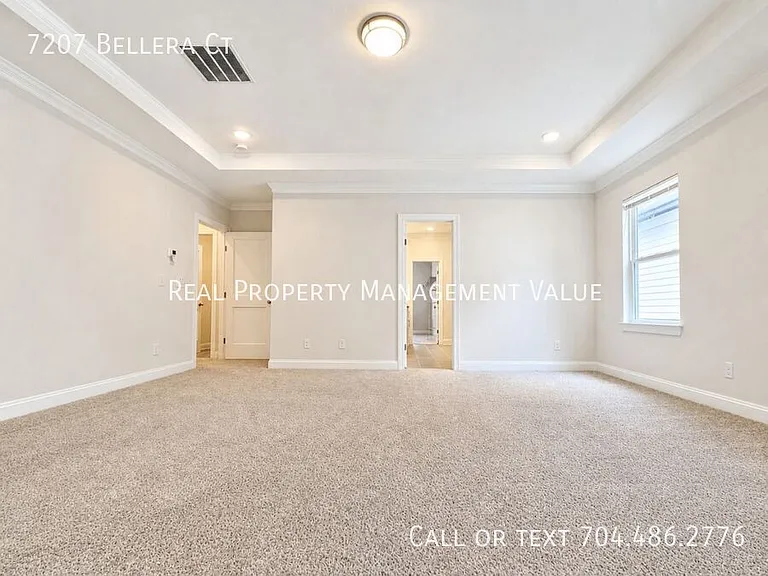 7207 Bellera Ct — Photo 29