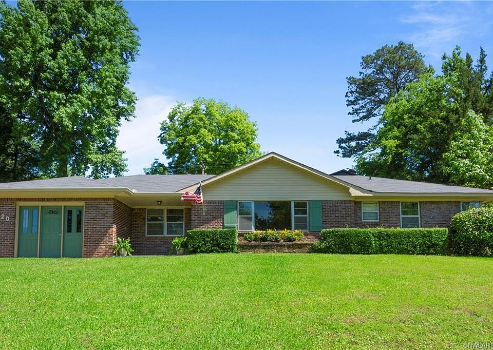 1st image of 320 Elmwood Cir