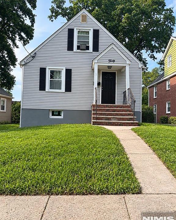 1st image of 40 Seminole Avenue