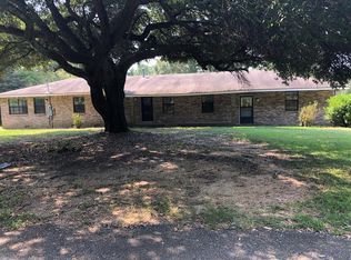 34 Paul Welborn Rd, Laurel, MS 39443